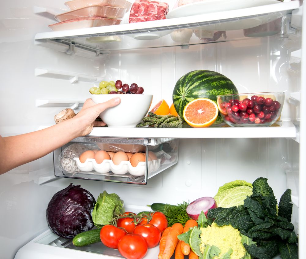 Hogyan maradjanak frissek az ételek a hűtődben?